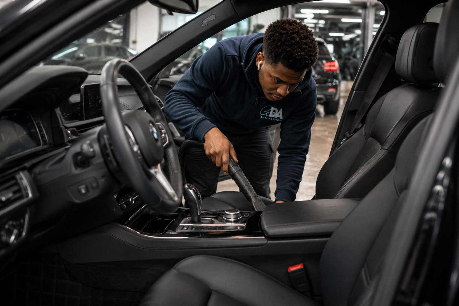 Interieurreiniging van een leasevoertuig door GDA Automotive